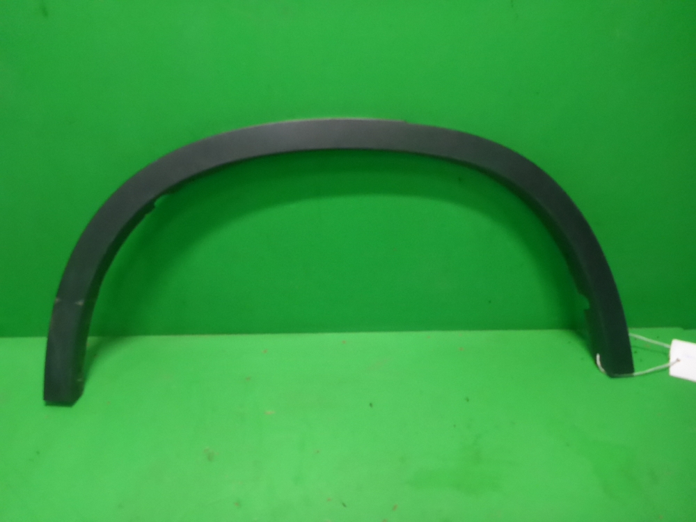 Накладка заднего крыла правого