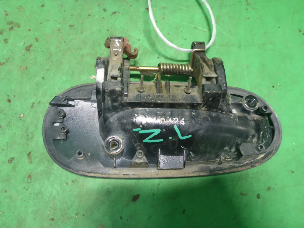 Ручка двери задней наружная левая