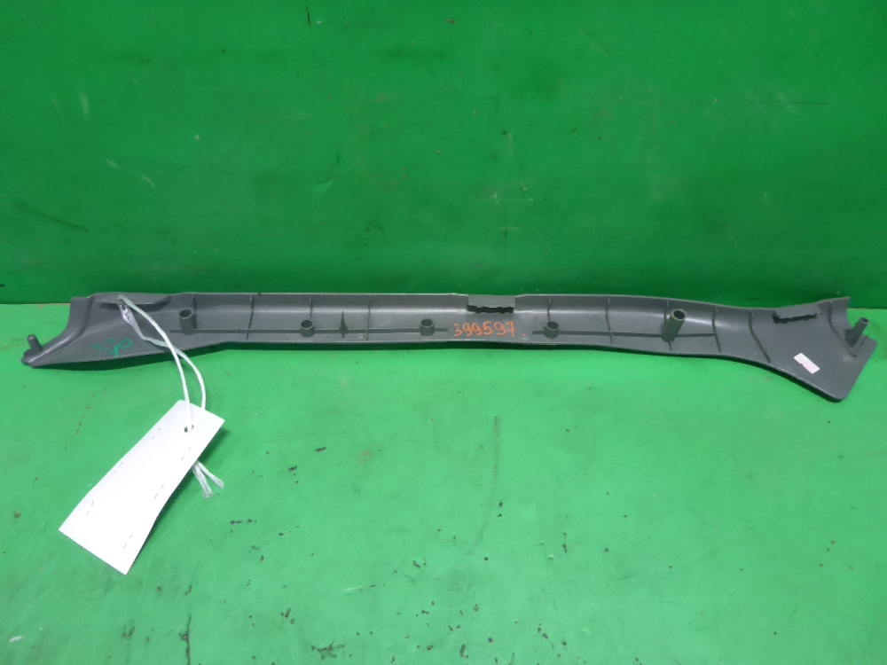 Обшивка стойки