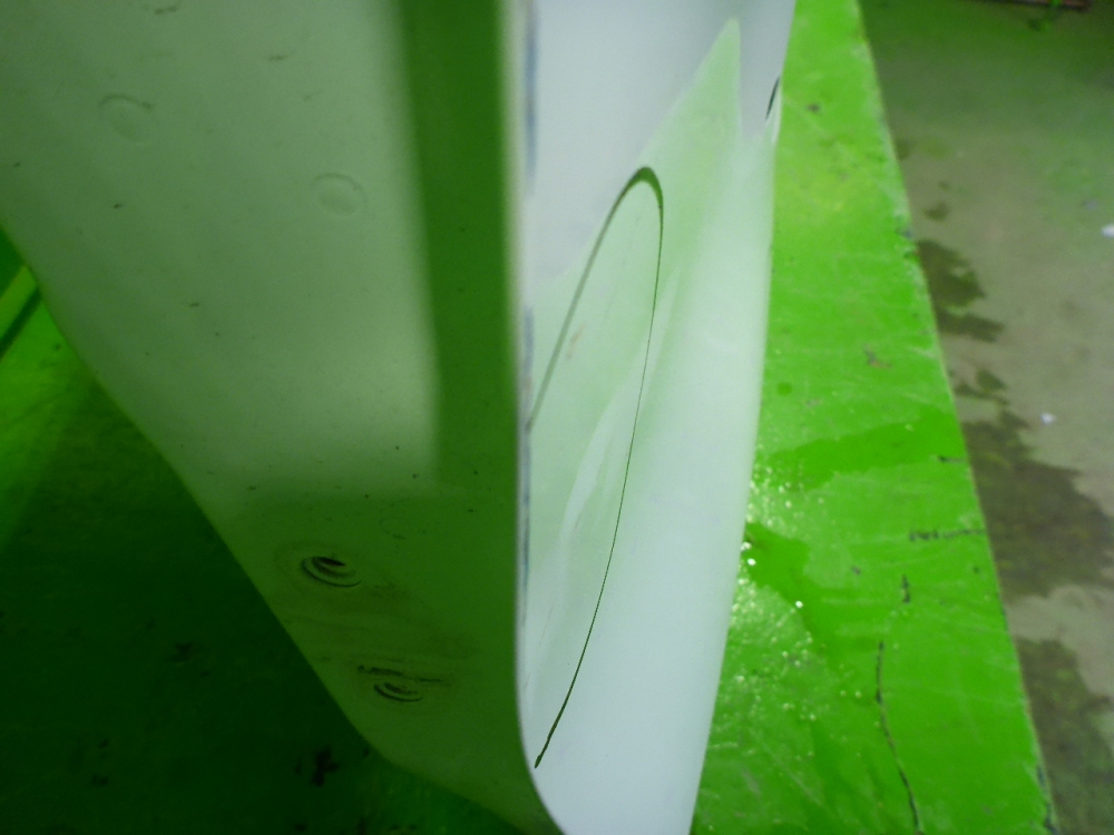 Дверь багажника