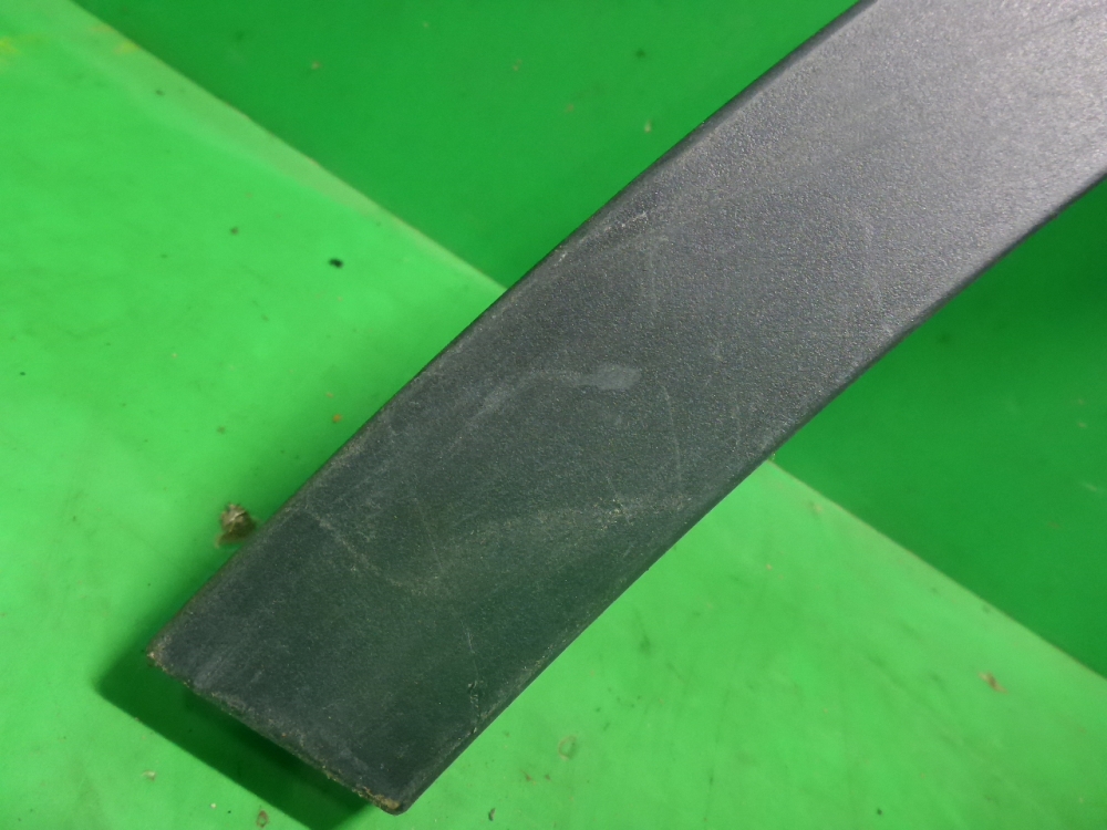 Накладка заднего крыла левого