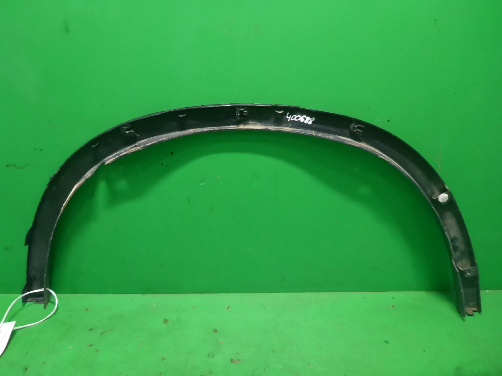 Накладка заднего крыла левого