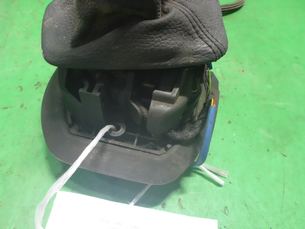 Кулиса МКПП / АКПП