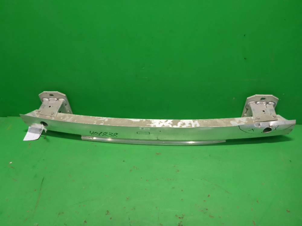 Усилитель заднего бампера