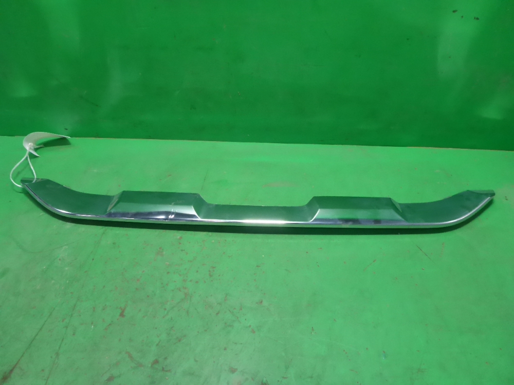 Накладка заднего бампера