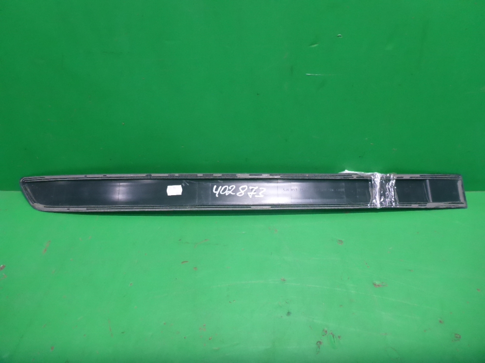 Накладка двери задней левой