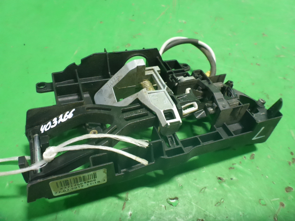 Кронштейн ручки