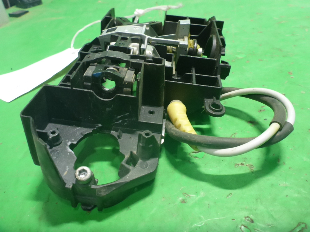 Кронштейн ручки