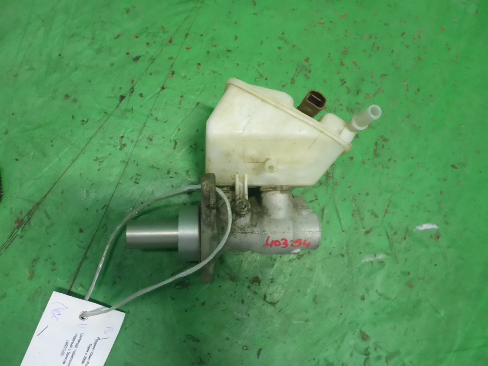 Цилиндр тормозной главный