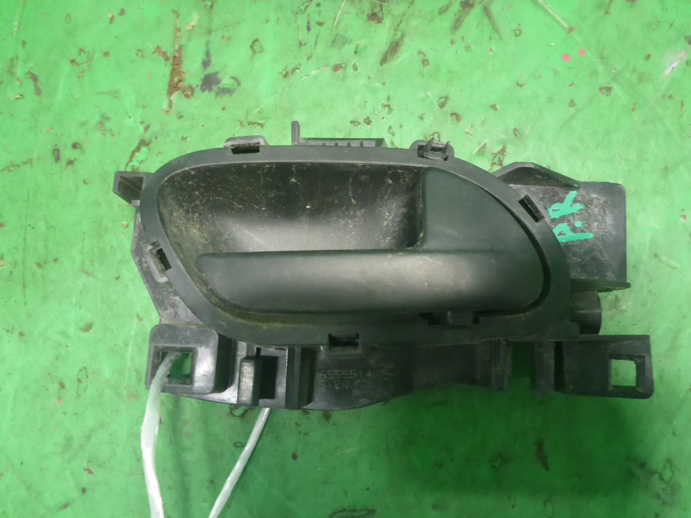 Ручка двери передней внутренняя правая