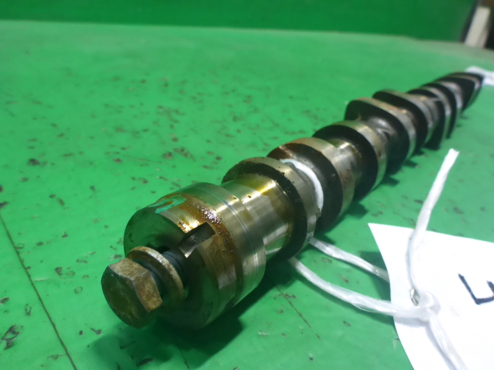 Распредвал выпускной