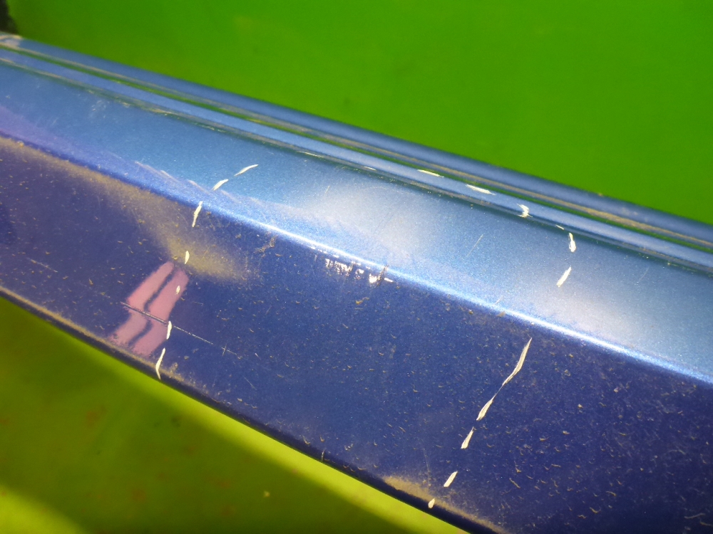 Бампер задний