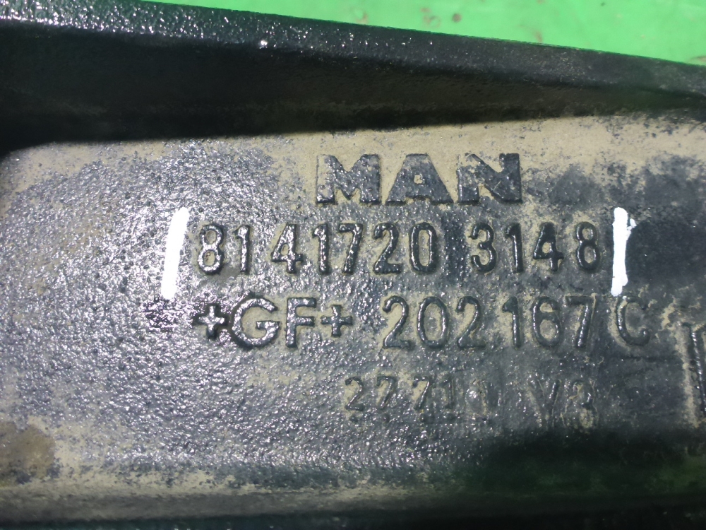 Кронштейн кабины