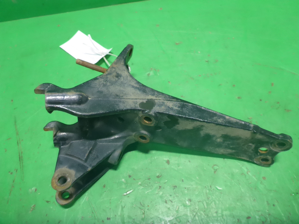 Кронштейн кабины