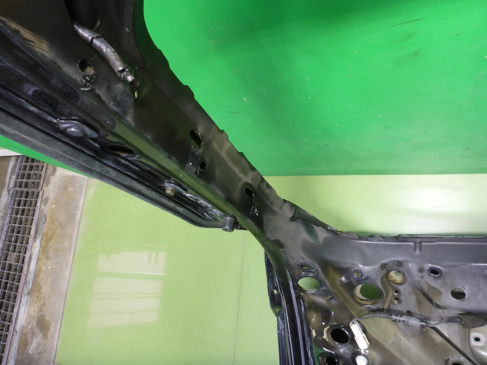 Дверь багажника