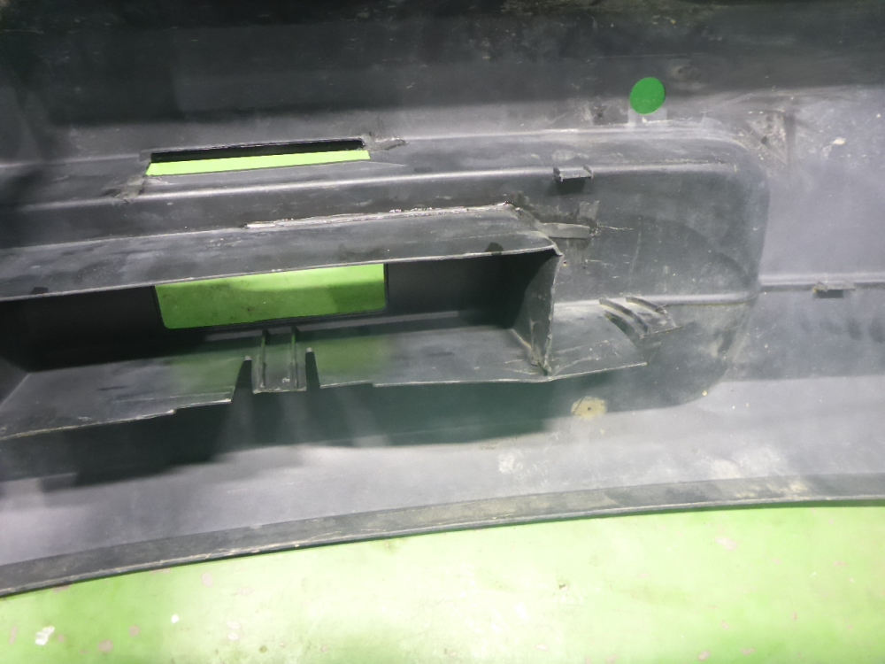 Бампер задний