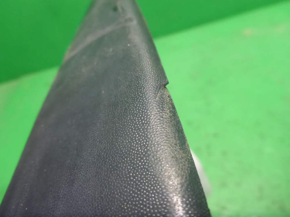 Брызговик задний левый