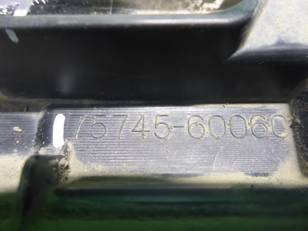 Накладка двери задней правой