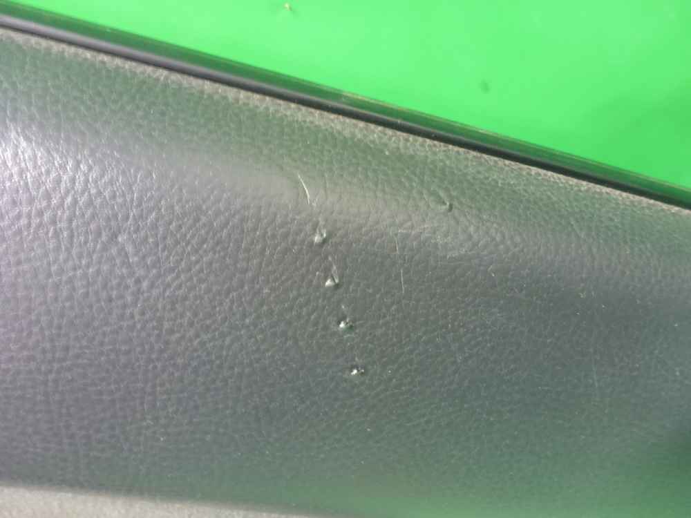 Обшивка двери задней правой