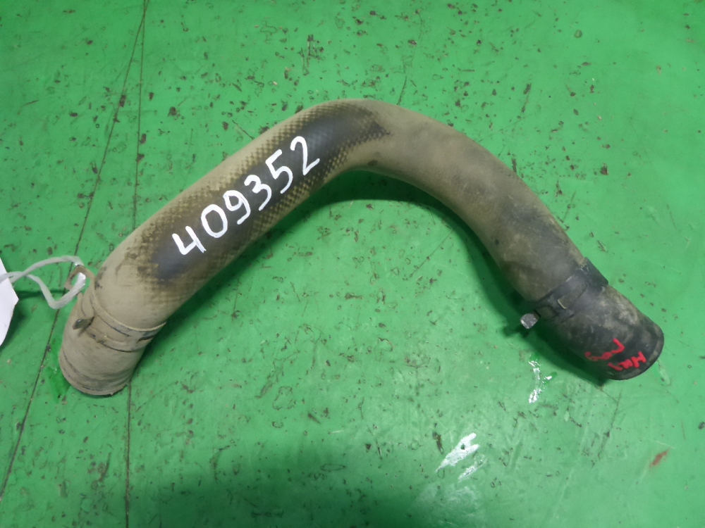 Шланг системы охлаждения