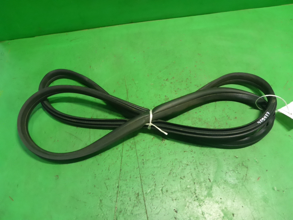 Уплотнитель двери