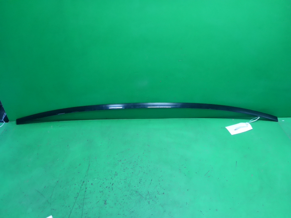 Молдинг крыши левый