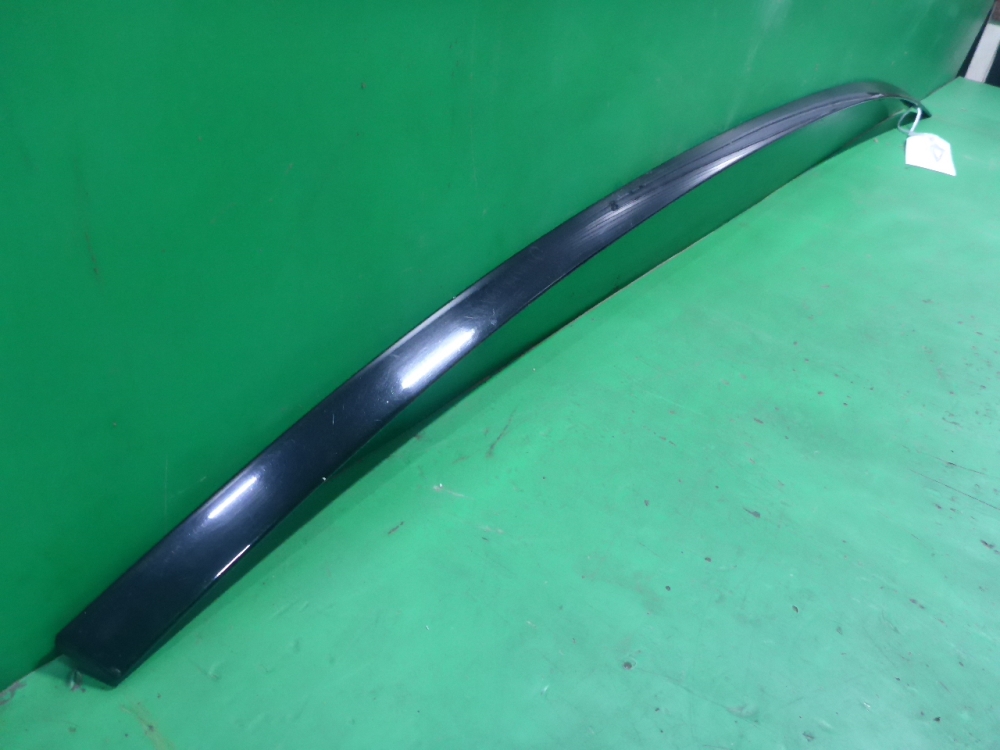 Молдинг крыши левый