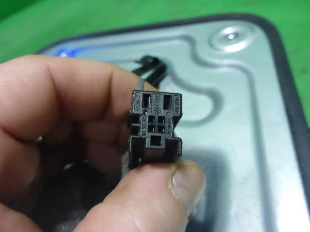 Стеклоподъемник электр. передний левый