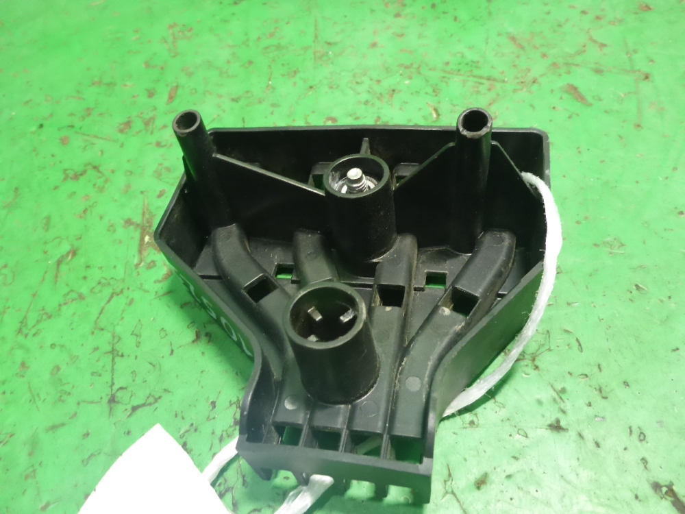 Кронштейн (сопут. товар)