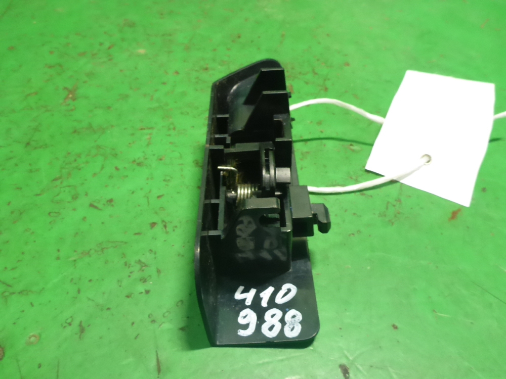 Ручка открывания лючка бензобака