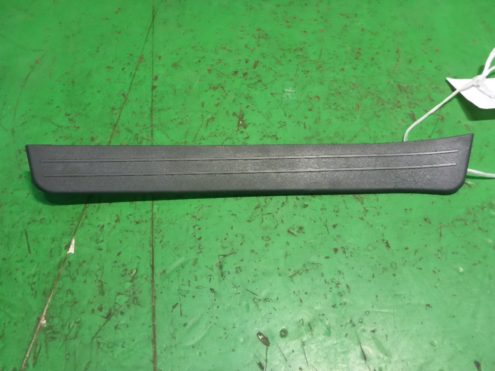 Накладка порога (внутренняя)