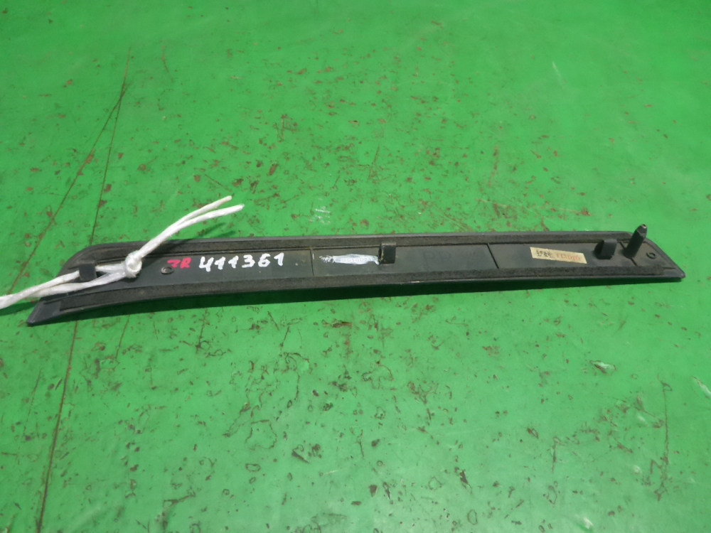 Накладка порога (внутренняя)