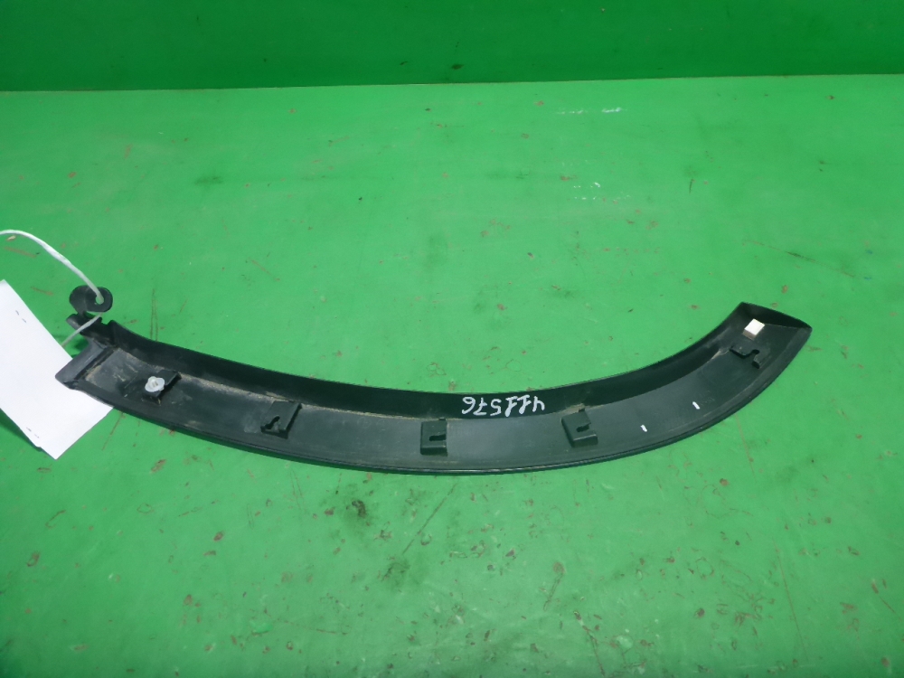 Накладка двери задней левой