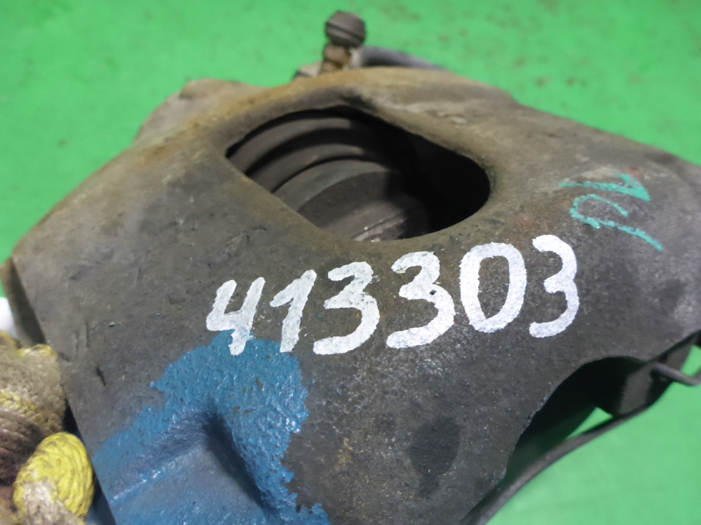 Суппорт передний левый