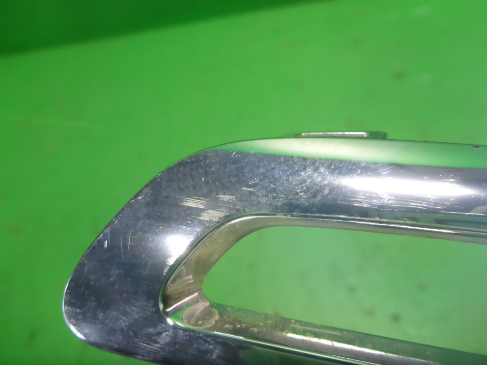 Накладка на решетку радиатора