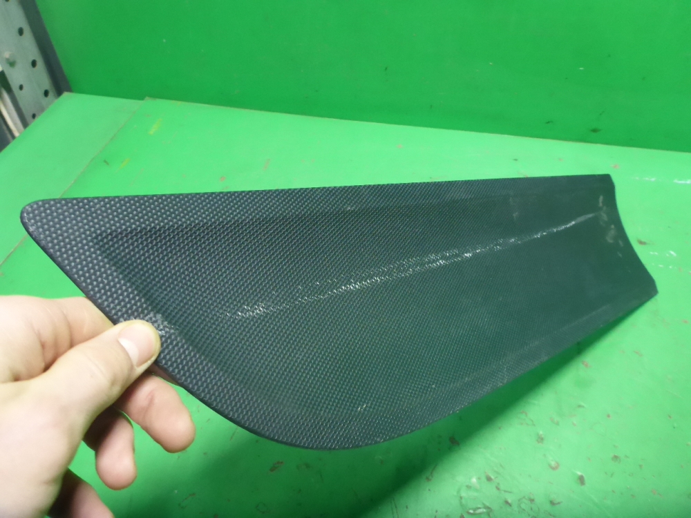 Накладка двери задней правой