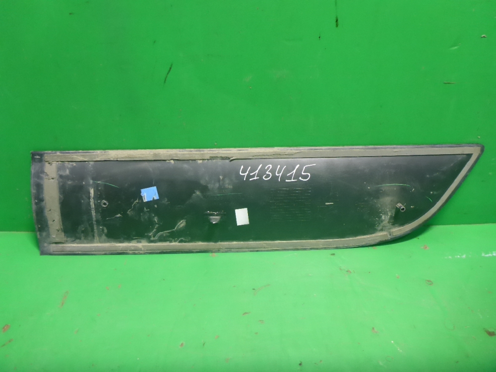 Накладка двери задней правой