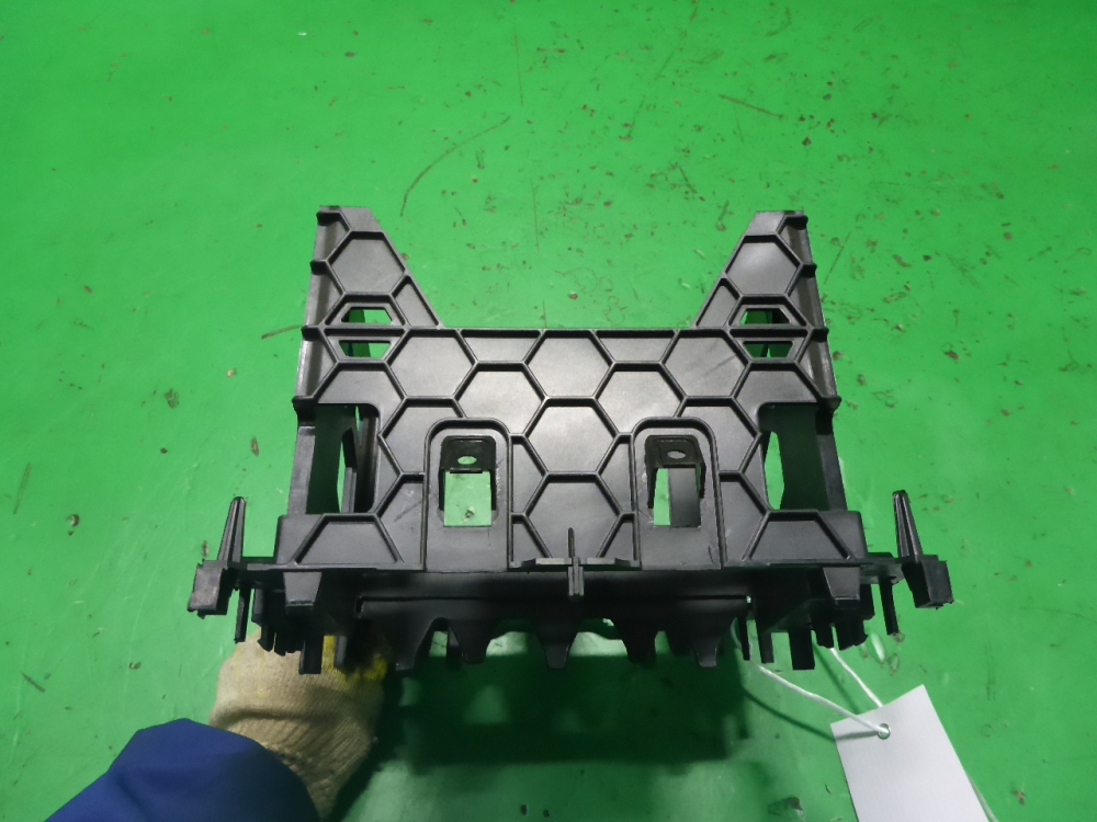 Кронштейн (сопут. товар)