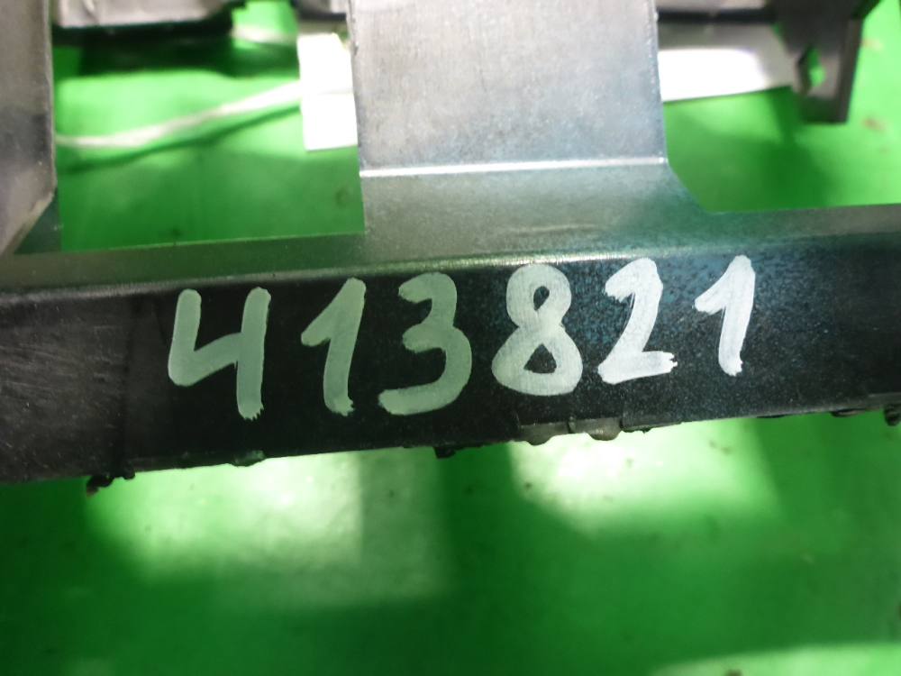 Кронштейн (сопут. товар)