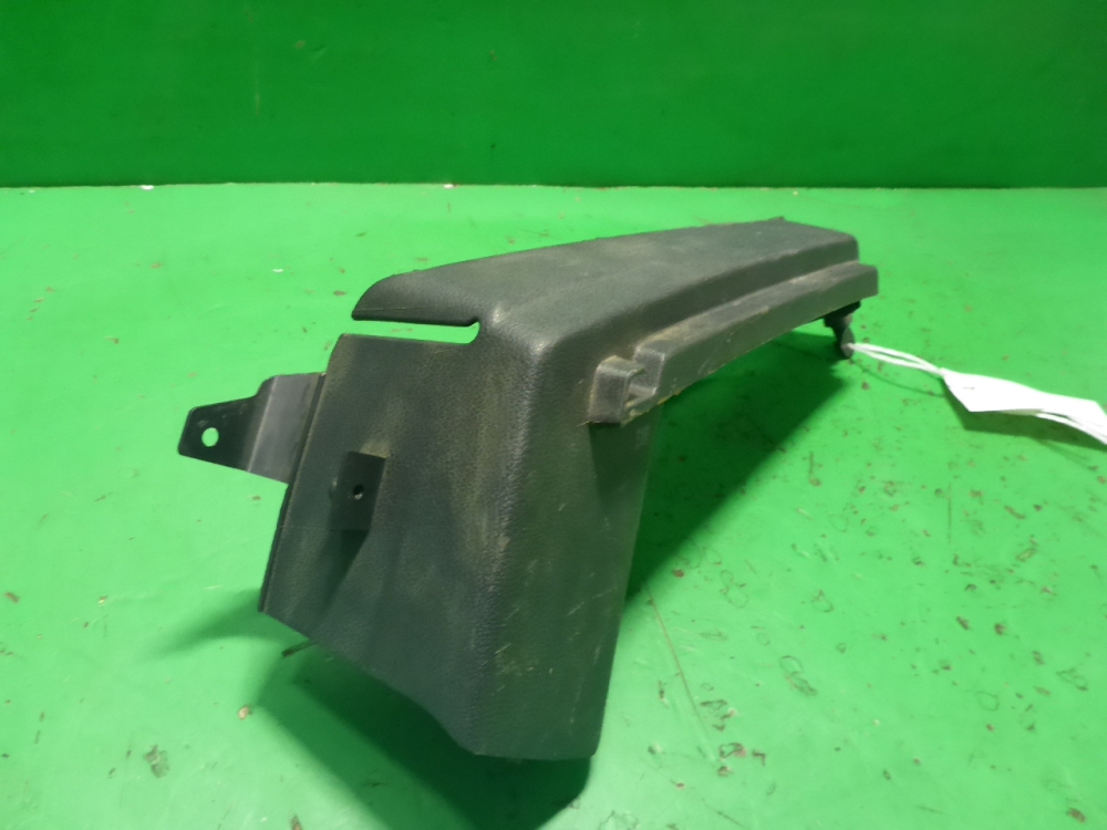 Держатель задней полки