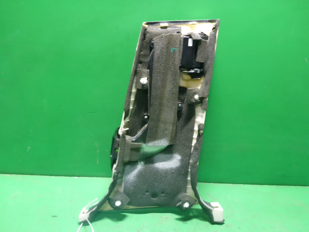 Обшивка стойки