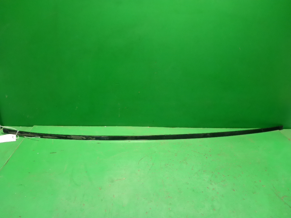 Молдинг крыши правый