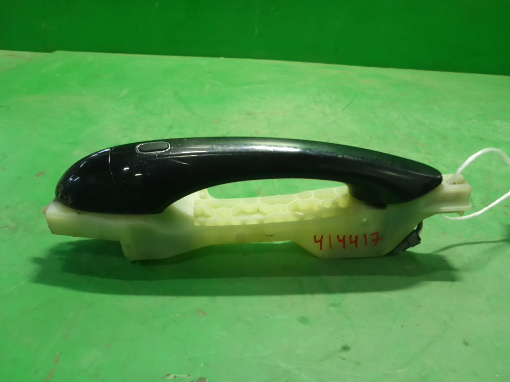 Ручка двери задней наружная