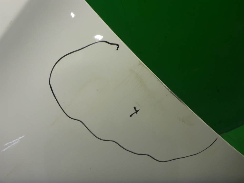 Крыло переднее левое