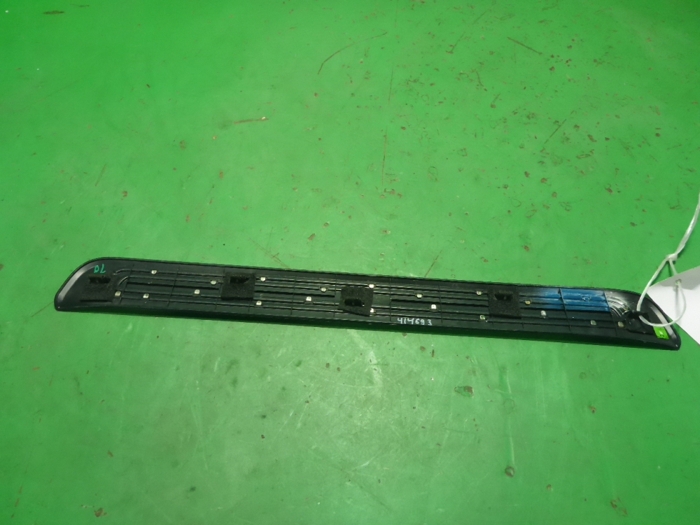 Накладка порога (внутренняя)