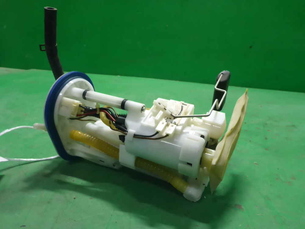 Насос топливный электрический