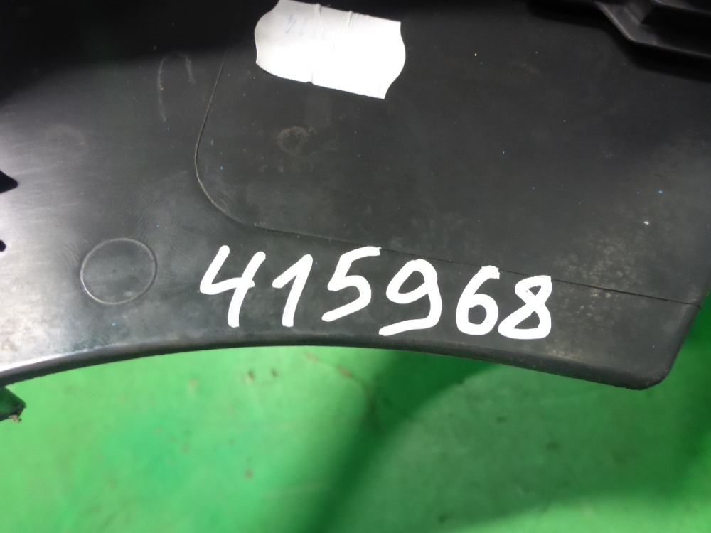 Держатель задней полки