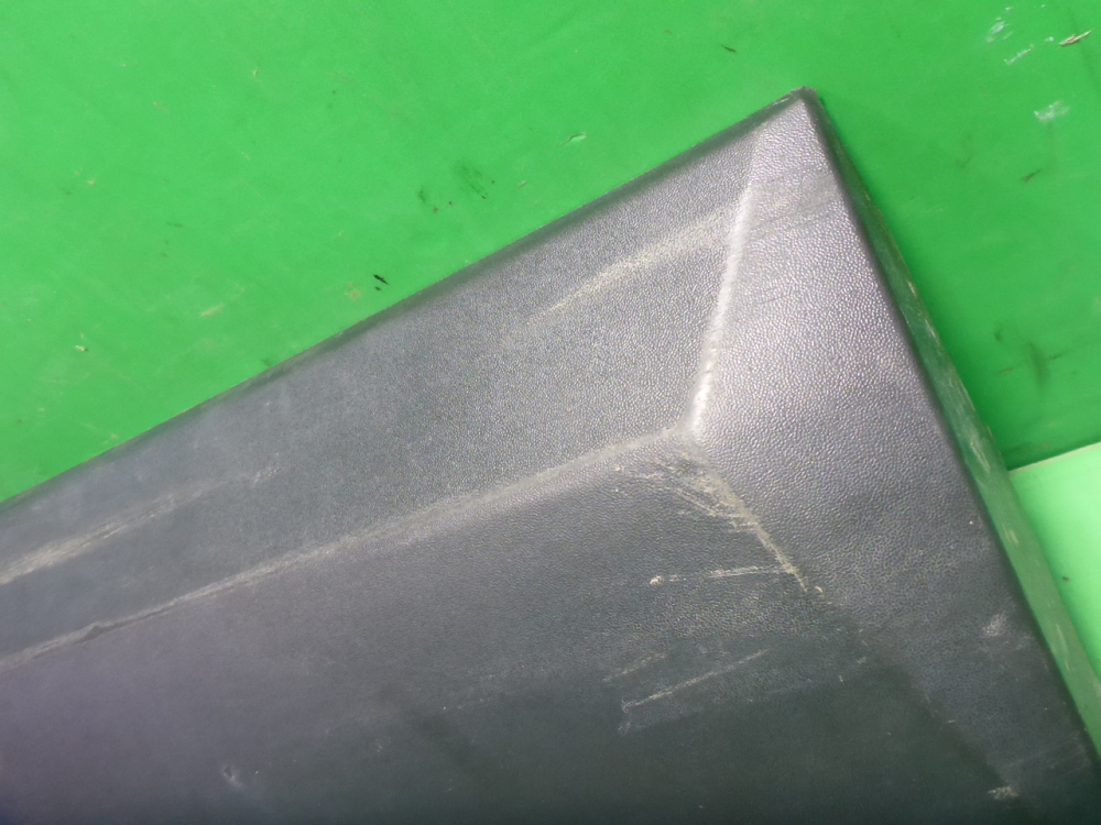 Накладка двери задней правой