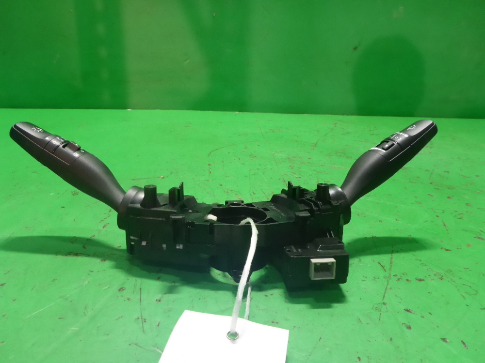 Переключатель подрулевой