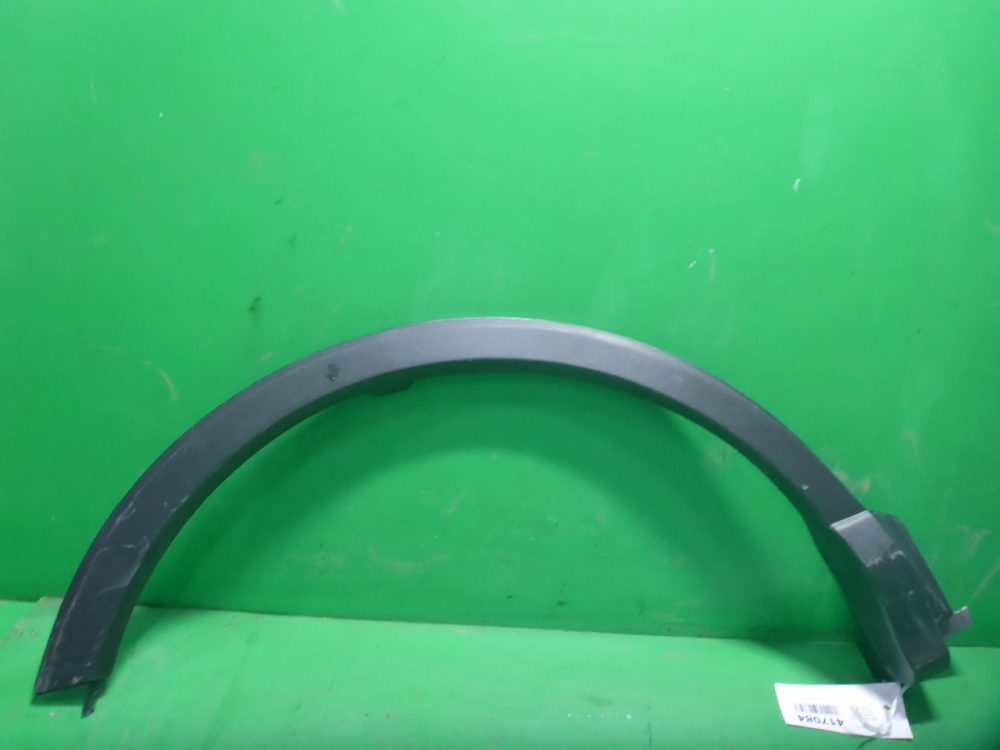 Накладка заднего крыла правого